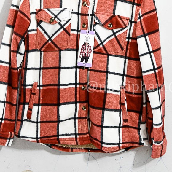 NWT Sage Ladies' Plush Shirt Jacket in RED - Picture 3 of 7